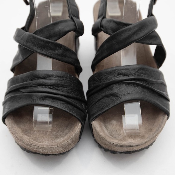 & Other Stories Black and Tan Sandals - Picture 4 of 11